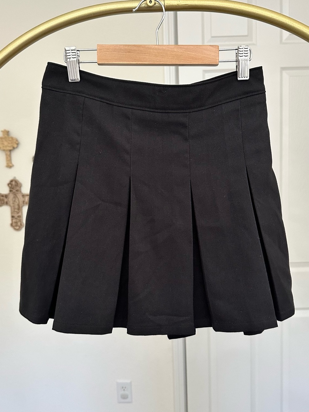 NWT Hollister Pleated Mini Skort Black
